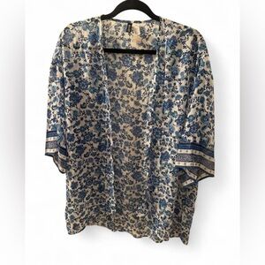H&M Blue Floral Pattern Top